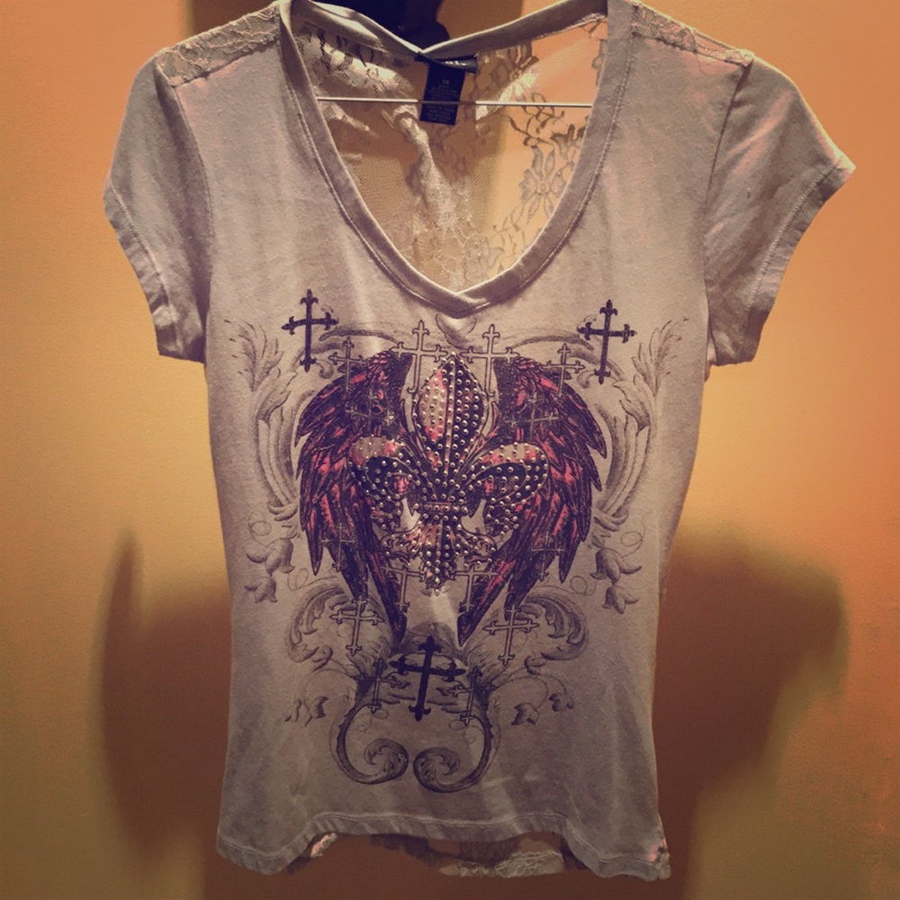 RUE 21 v-neck